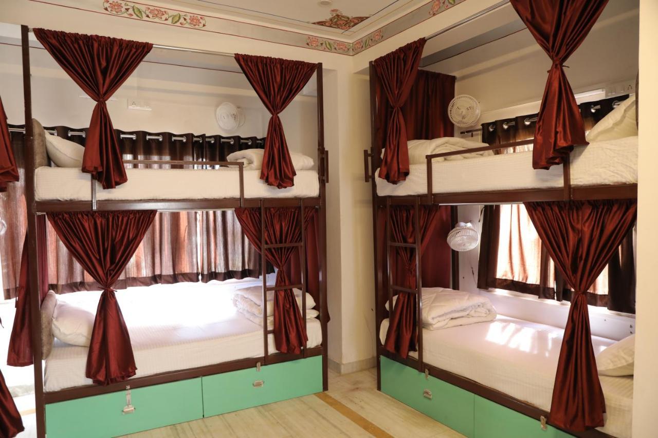 Hostel Funky Bunky أُودايبور المظهر الخارجي الصورة