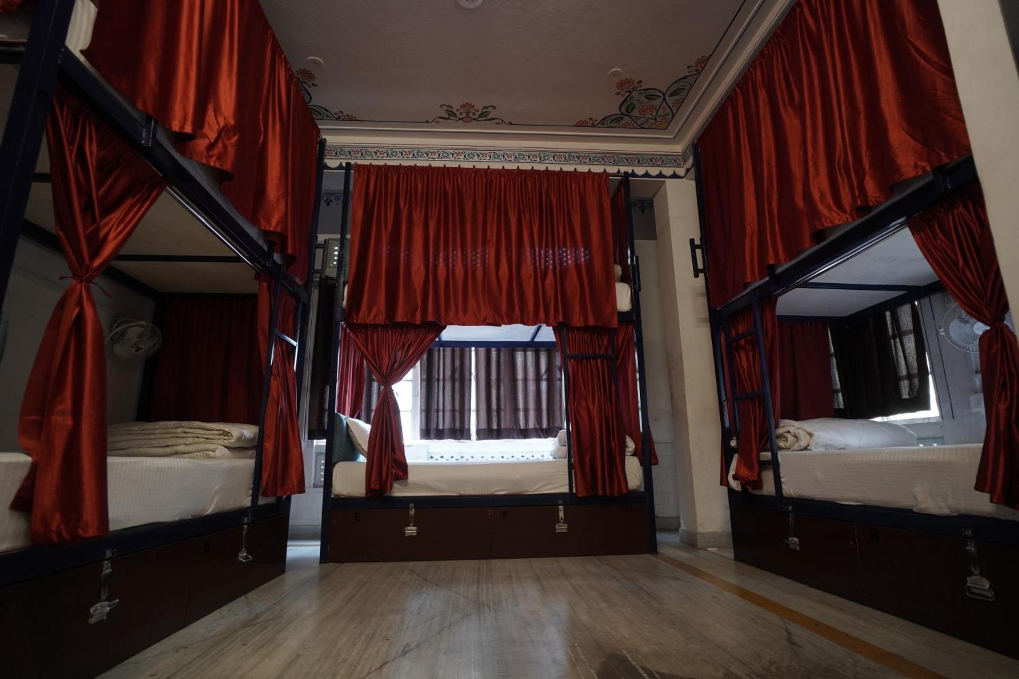 Hostel Funky Bunky أُودايبور المظهر الخارجي الصورة