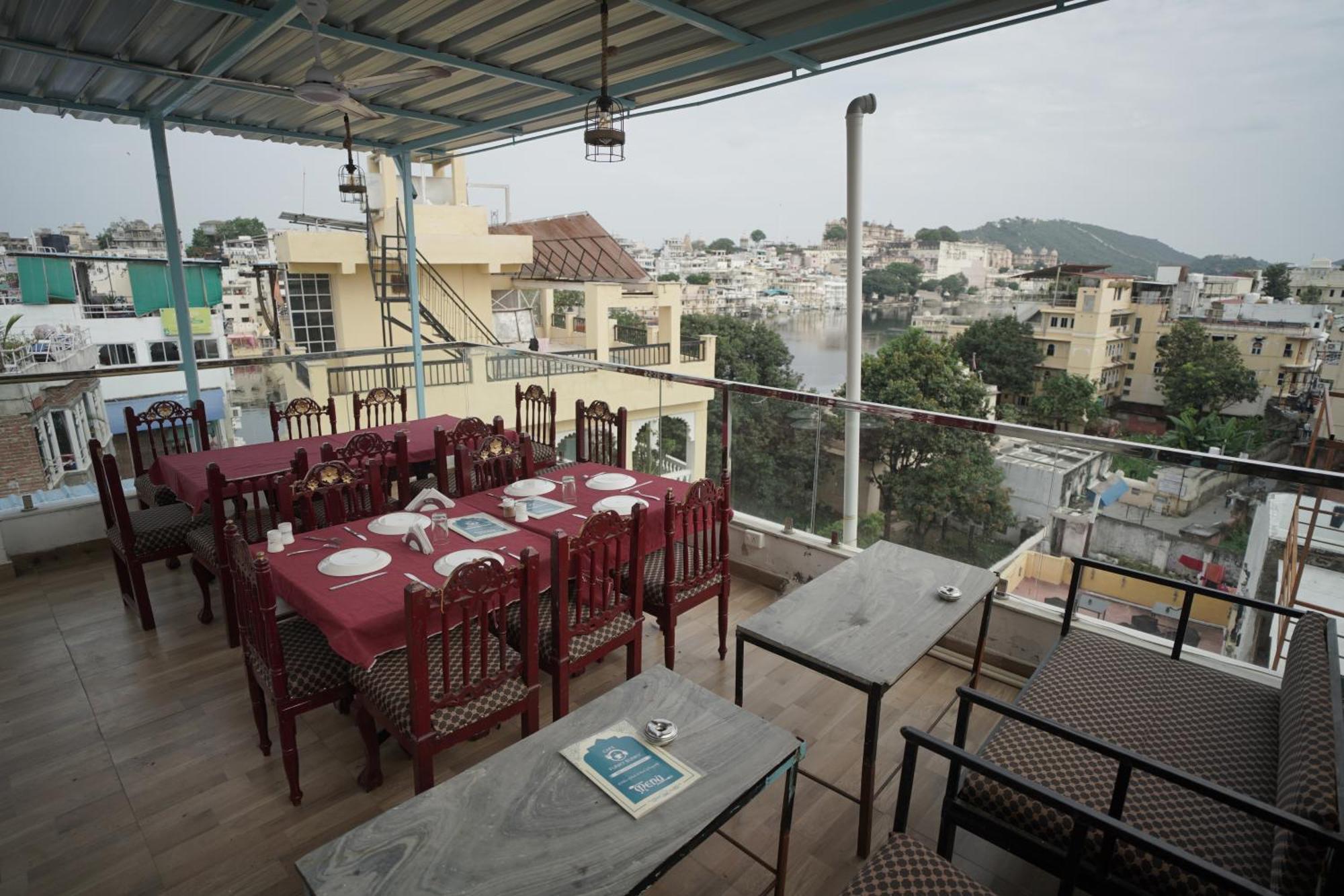 Hostel Funky Bunky أُودايبور المظهر الخارجي الصورة