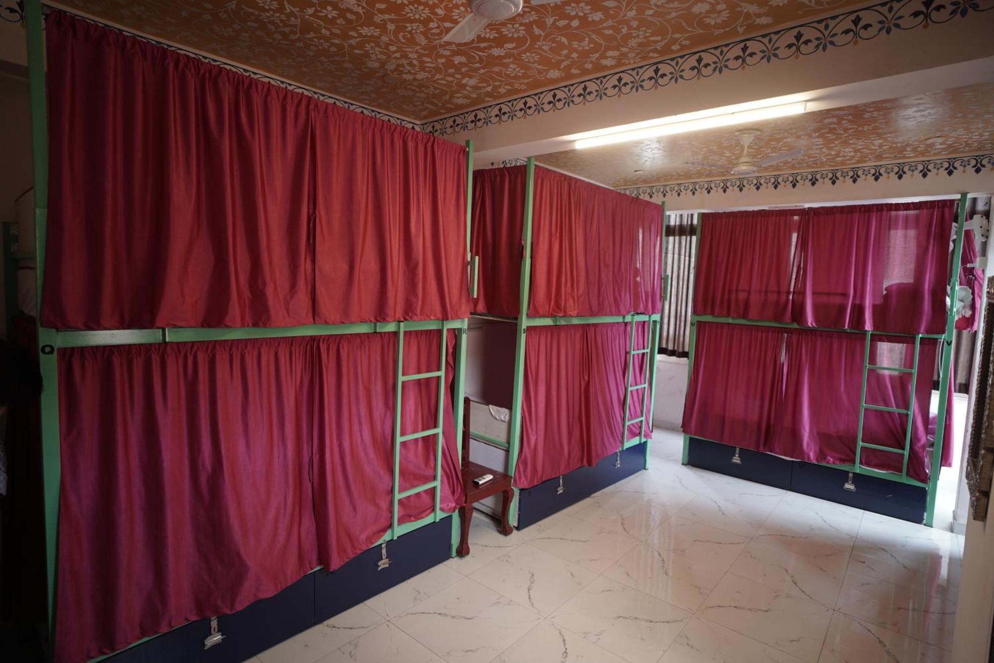 Hostel Funky Bunky أُودايبور المظهر الخارجي الصورة