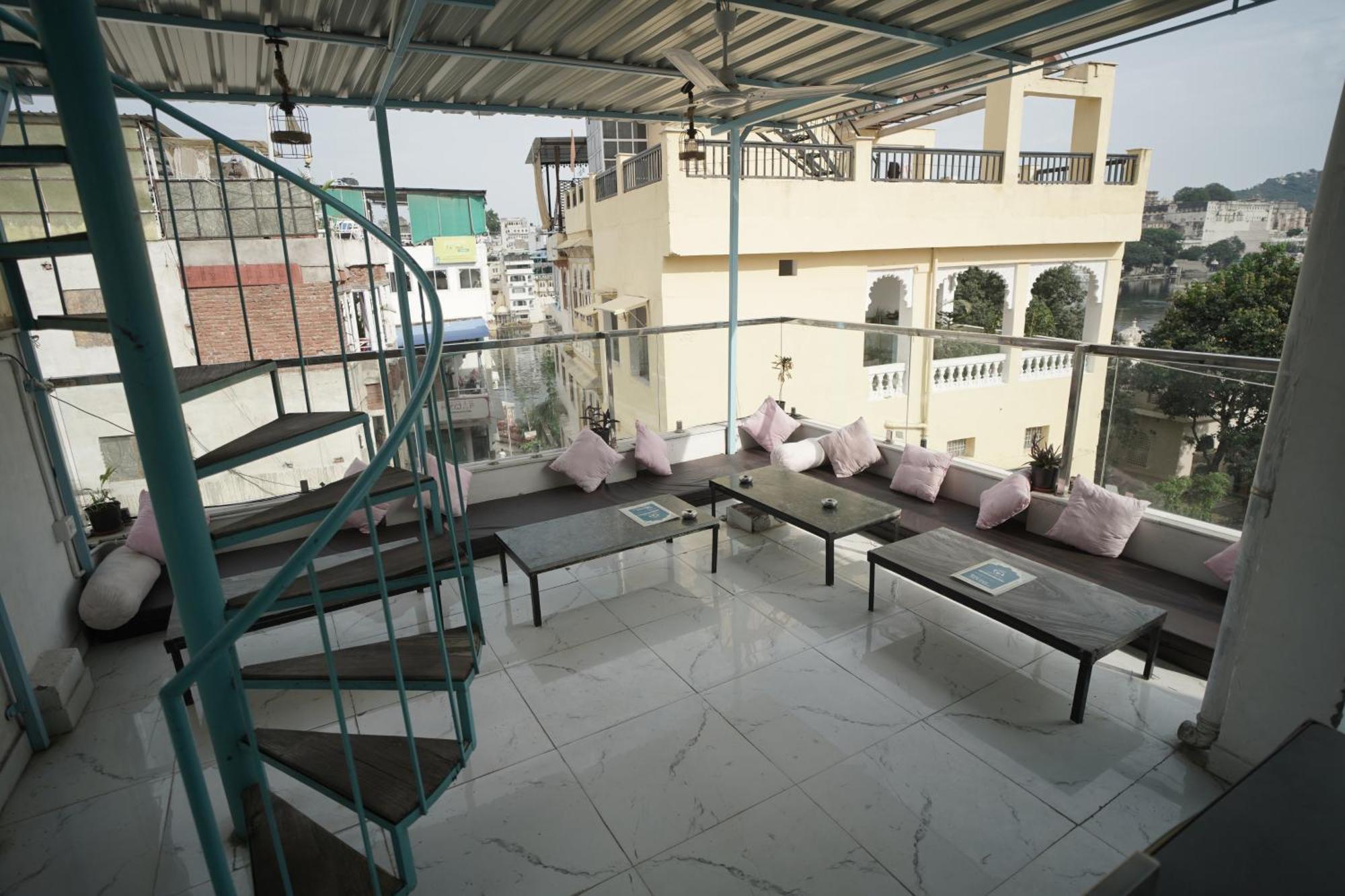 Hostel Funky Bunky أُودايبور المظهر الخارجي الصورة