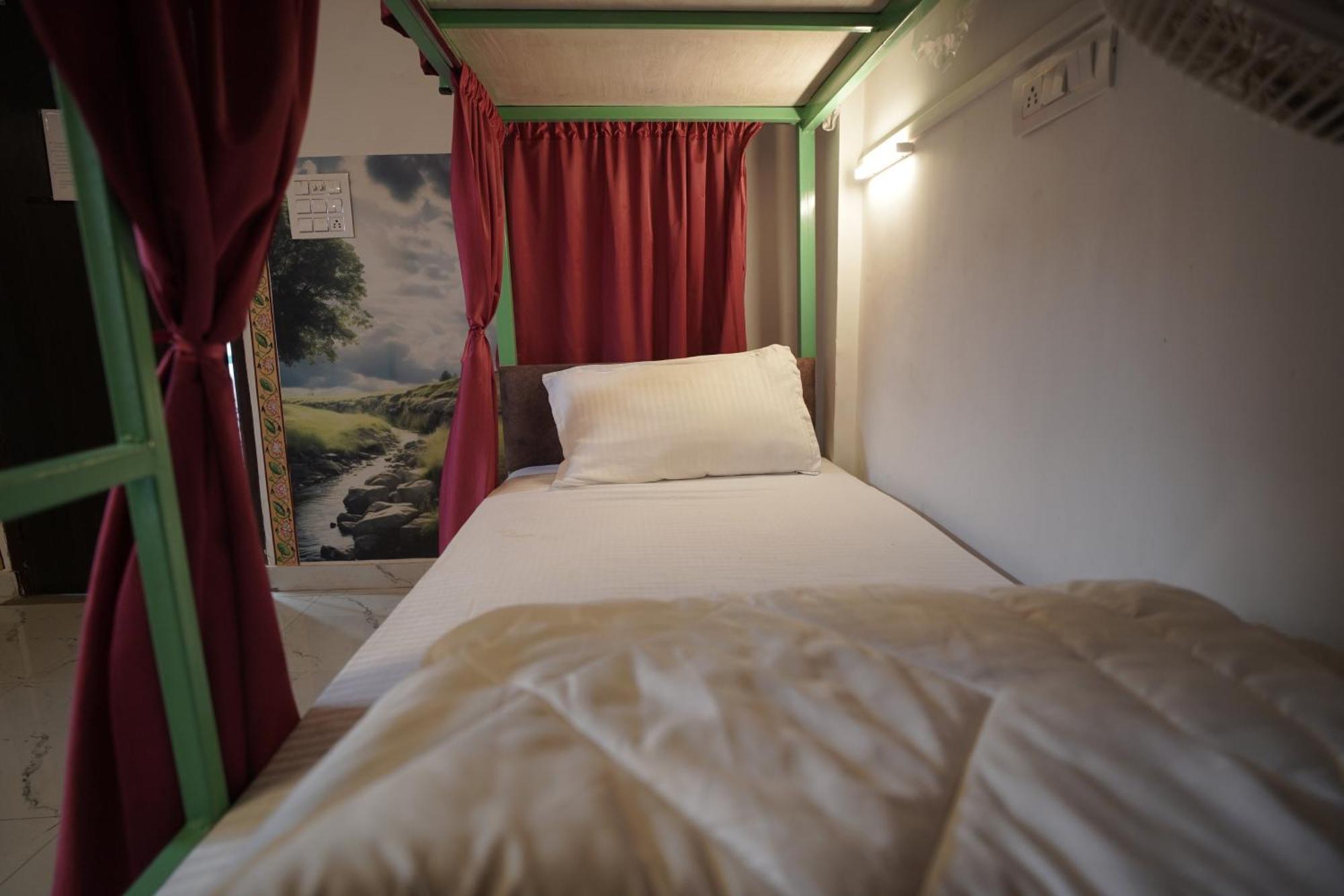 Hostel Funky Bunky أُودايبور المظهر الخارجي الصورة