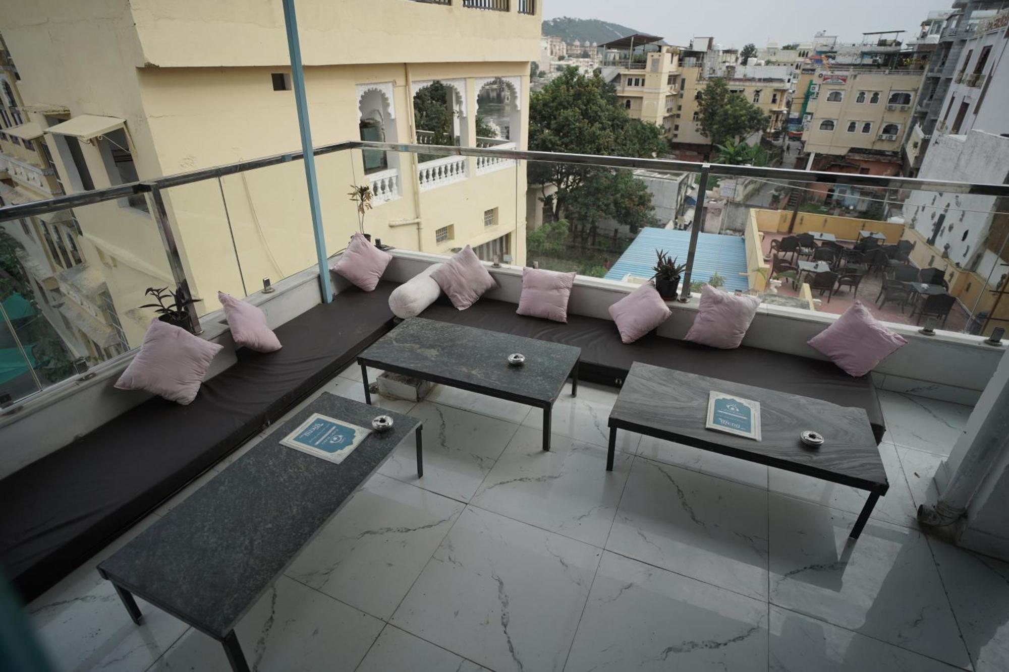Hostel Funky Bunky أُودايبور المظهر الخارجي الصورة