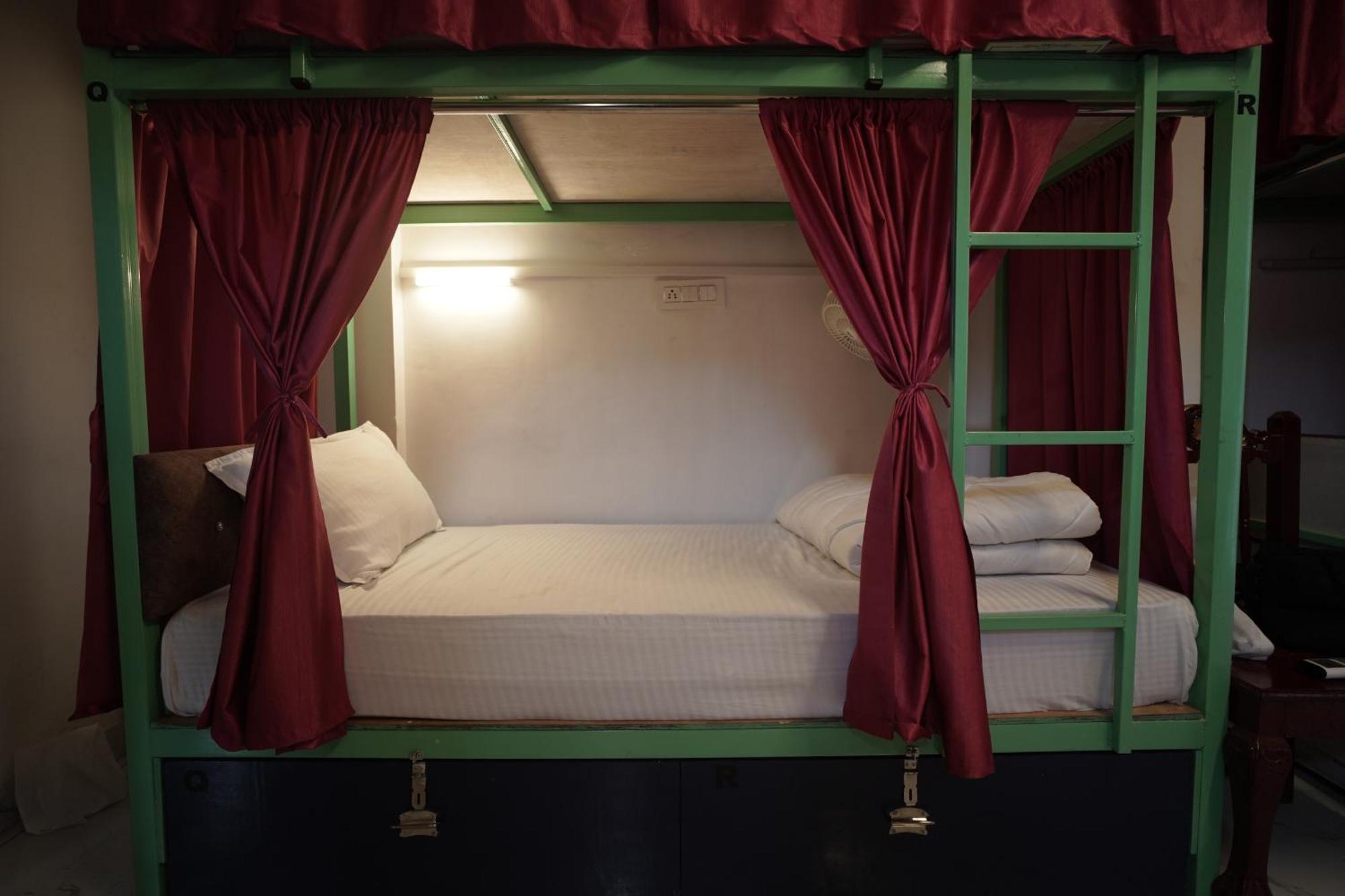 Hostel Funky Bunky أُودايبور المظهر الخارجي الصورة